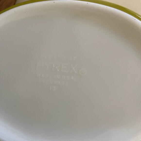 Pyrex - Picture 5 of 5
